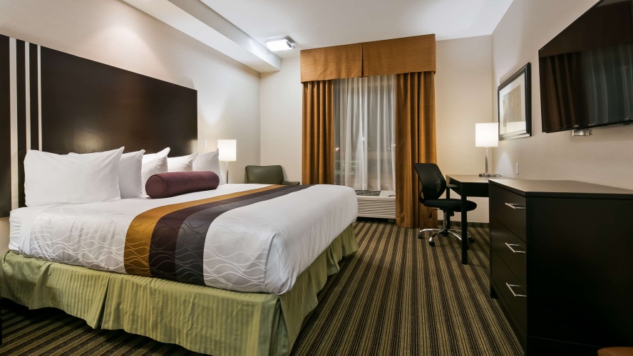 Best Western Plus Sherwood Park Inn & Suites photo 7