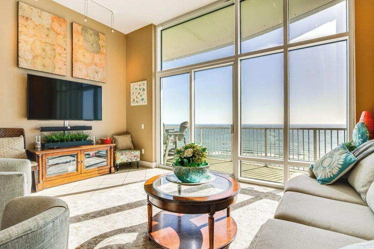 3 Bedrooms Apartment with balcony