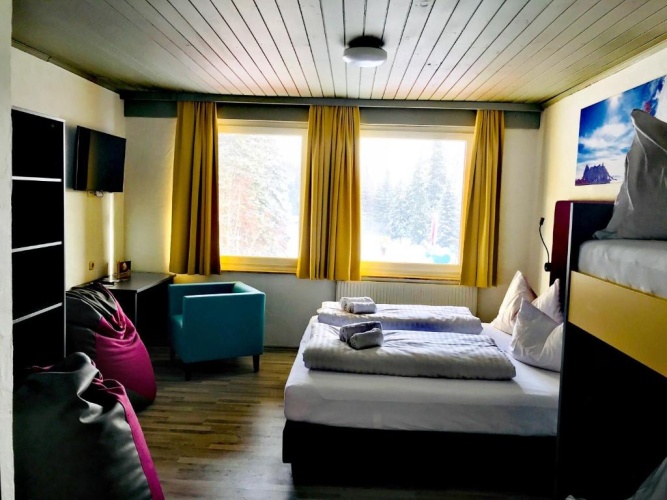 Classic Quadruple room