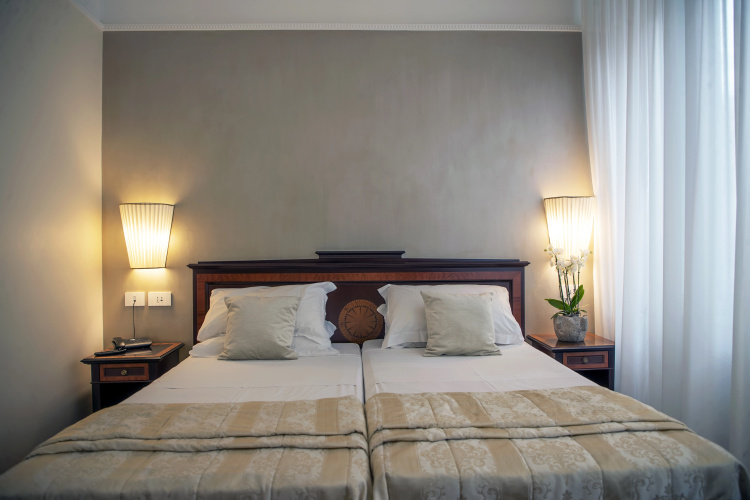 Hotel Cecil