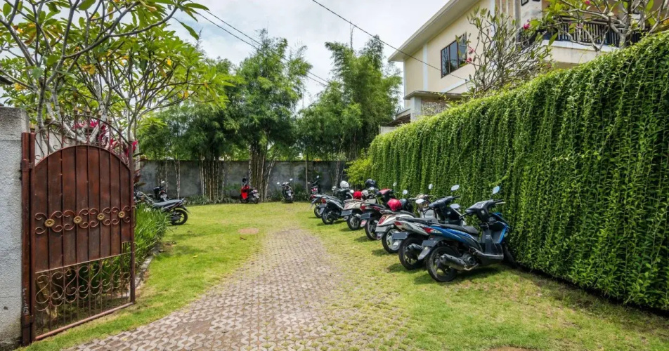 ZEN Rooms Raya Padonan