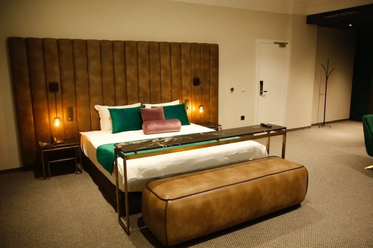 Executive Double Suite with city view