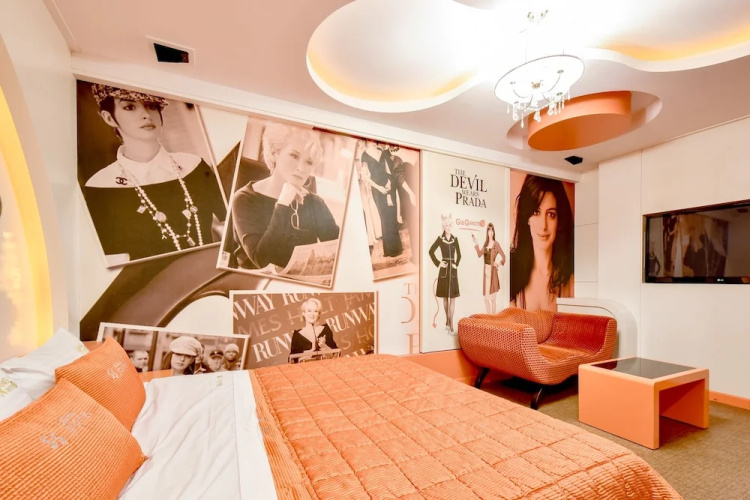 Thebay Hotel
