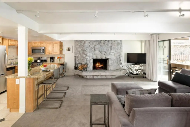 Standard Two Bedroom - Aspen Alps #103