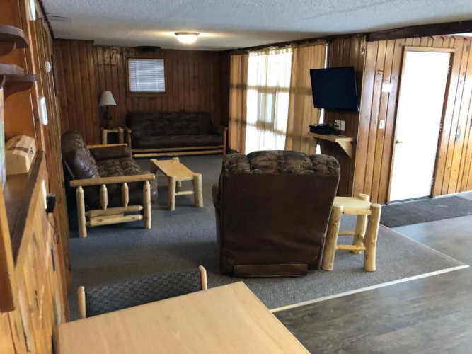 Dunrovin Resort