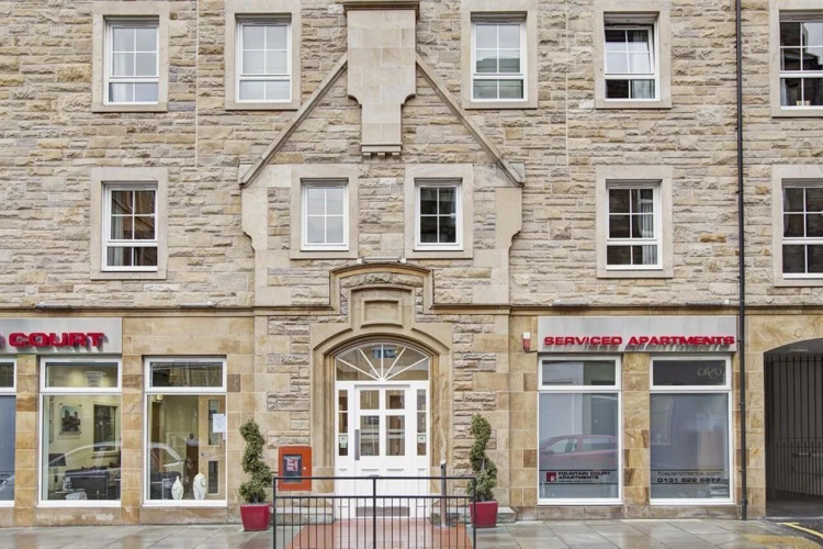 Fountain Court Apartments - Grove ExecutiveOver view