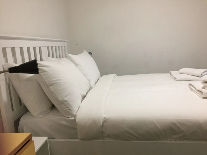 2 Bedroom Central Brighton Apartment