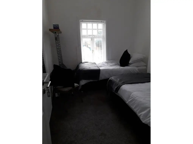 Molyneux Apartments