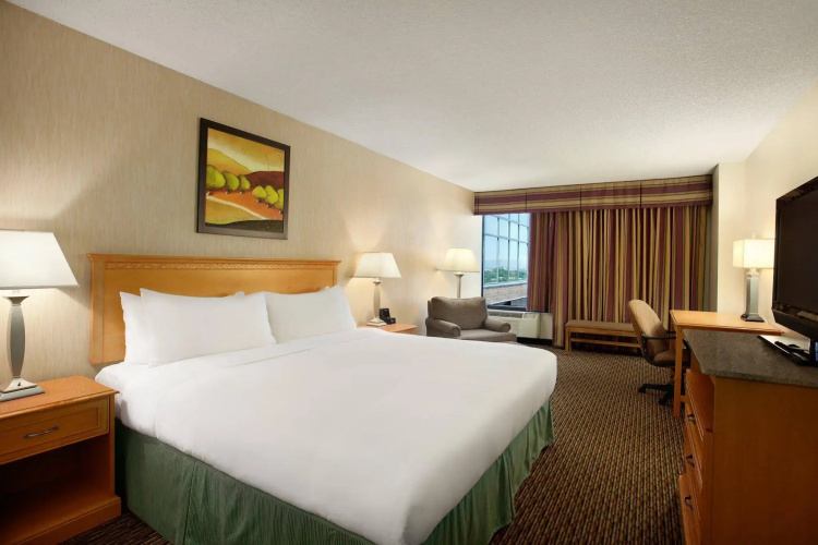 Radisson Hotel Denver - Aurora