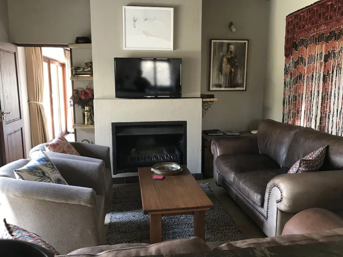 15 Raptors Lodge