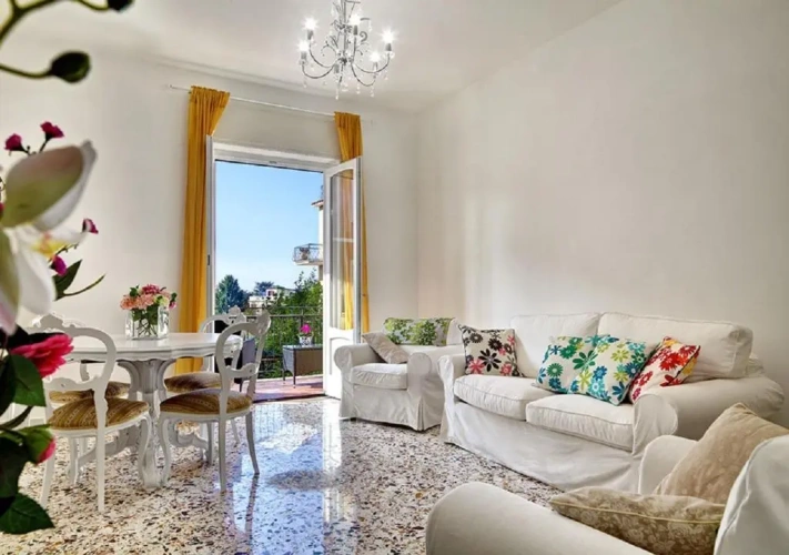 3 Bedrooms Apartment
