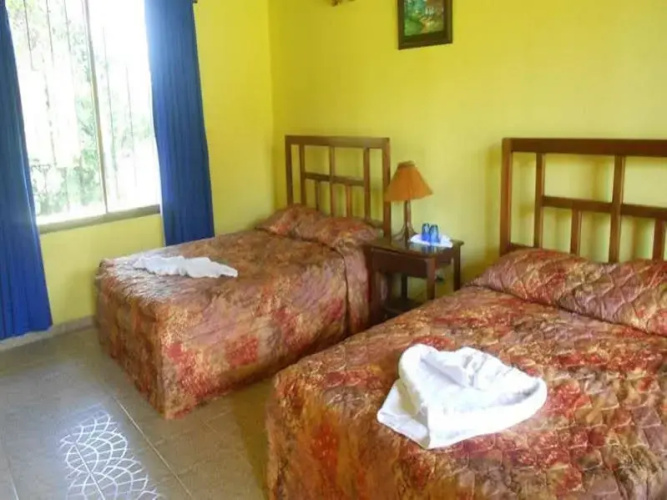 Erupciones Inn