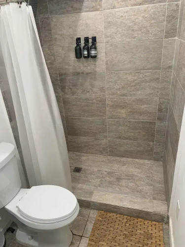 Miami on a Budget - Clean and Safe