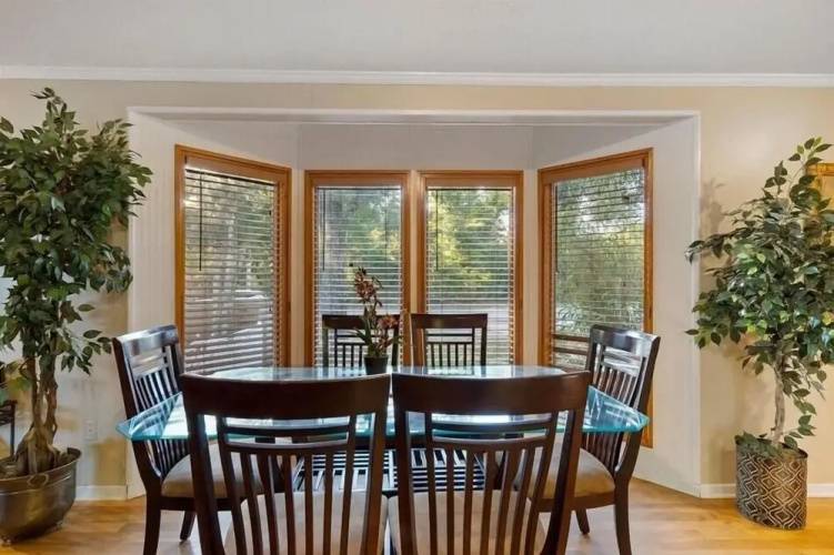 Cheyenne Retreat 3 Bedroom Home by Redawning
