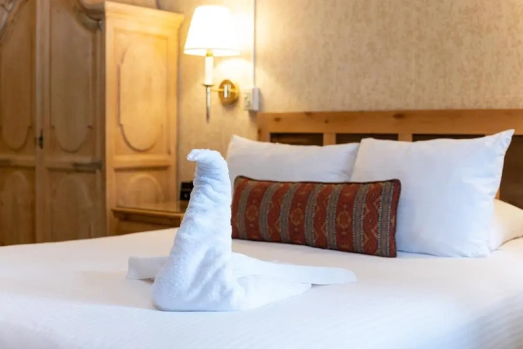 1 Bedroom Double Suite