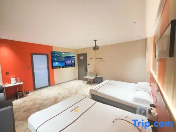 Standard Family room