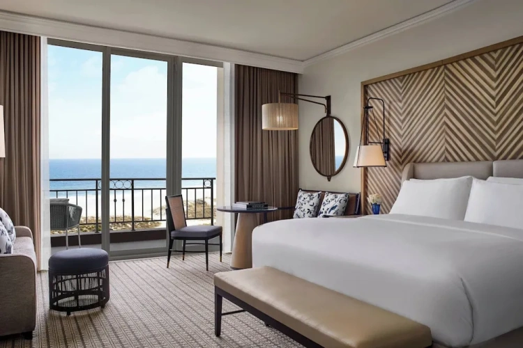 Standard Double Club room with balcony
