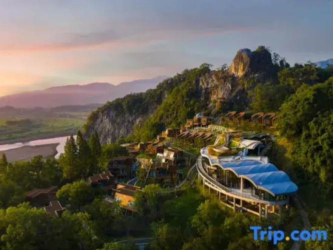 Tonglu Senbo Exclusive Resort