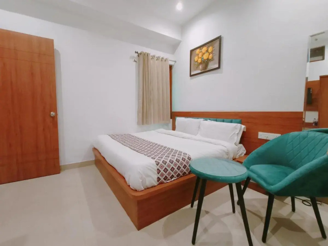Hotel Lotus Bloom
