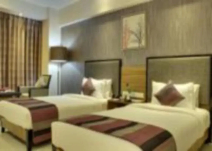 Hotel Suba Grand