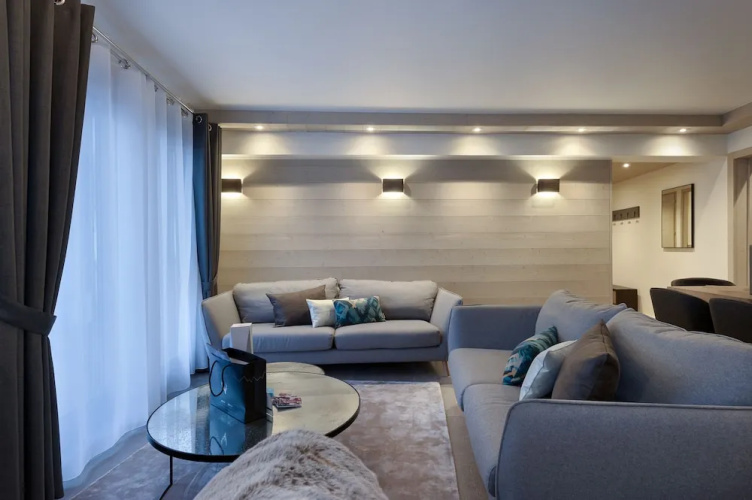 Le C Residence Apartment T4 Cabins A06
