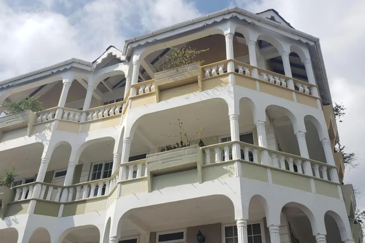 Unit 3 Private Apartment - Roseau