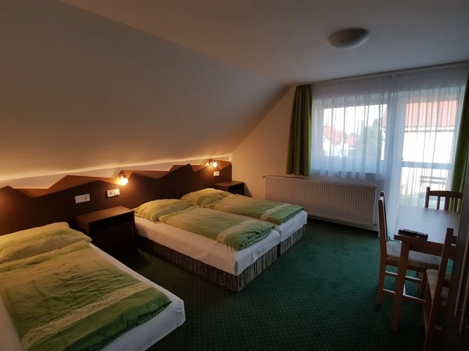 Superior Triple room with balcony