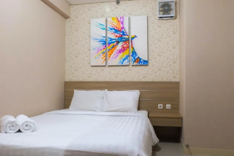Cozy Green Pramuka Apartment