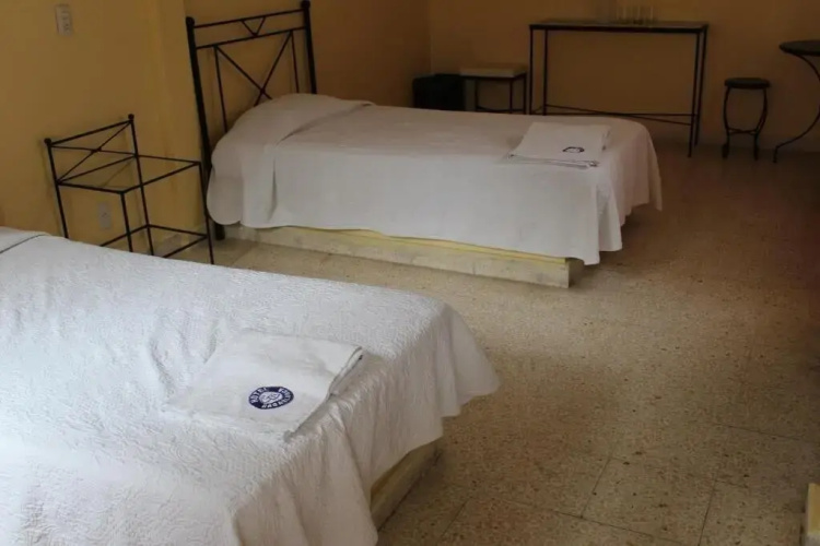 Hotel Casa Blanca