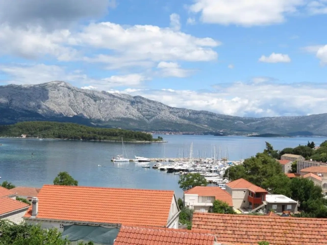 1 Bedroom Apartment with view