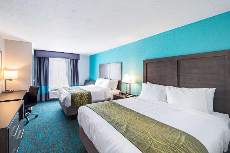 Standard Quadruple room