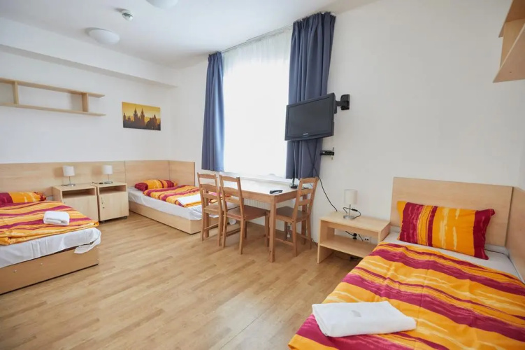 University Hotel