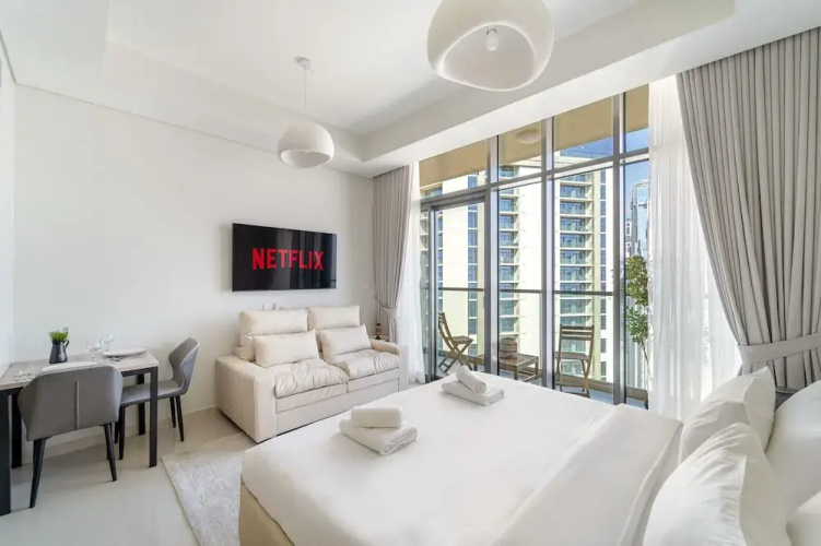 Aykon City 2 - 5609 Studio