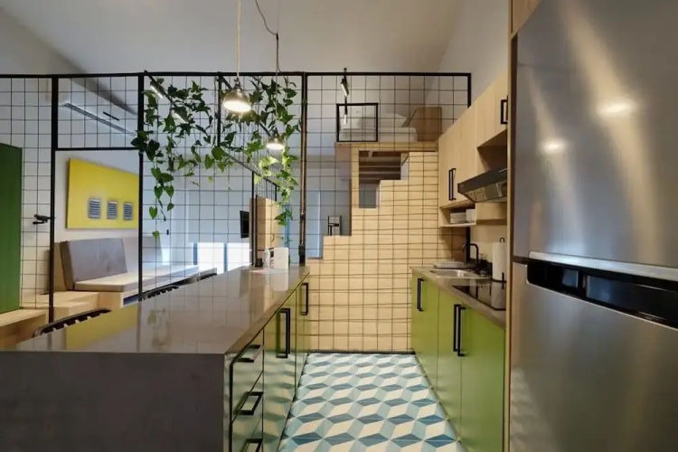 w Comfy Loft in Santa Ana
