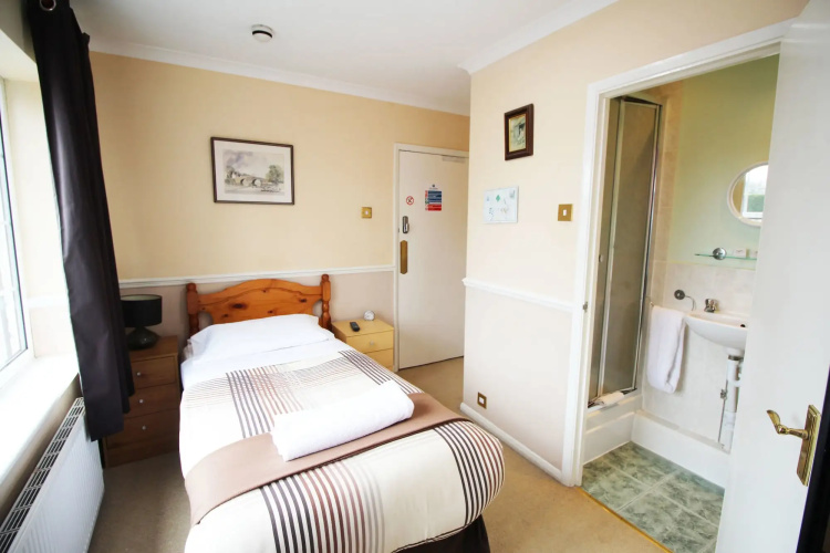 Flexistay Ambers Gatwick Aparthotel
