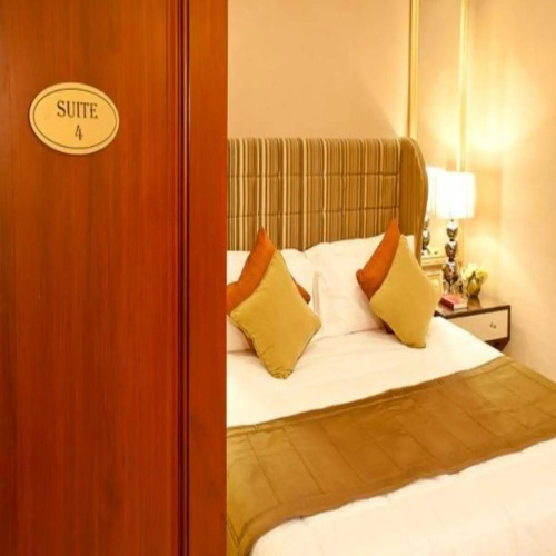 Royal Garden Hotel
