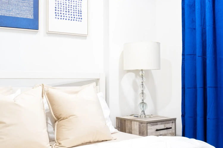 809-3b Studio With a Balcony by Columbus Circle