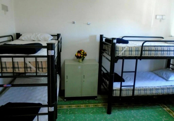 Paulina Youth Hostel