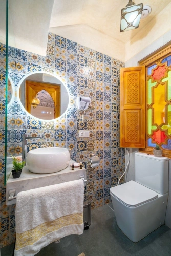 Deluxe Double room with courtyard view