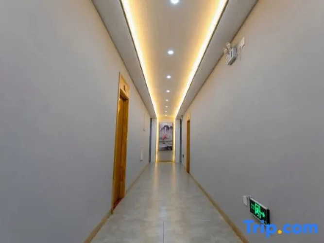 Sanya Lushe Hotel