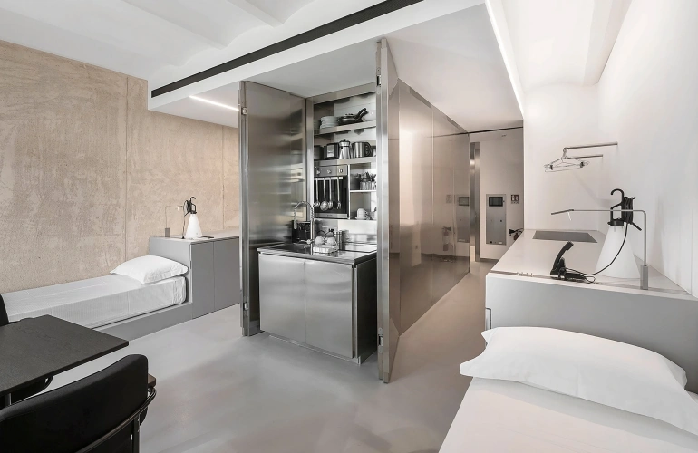 Studio Apartment