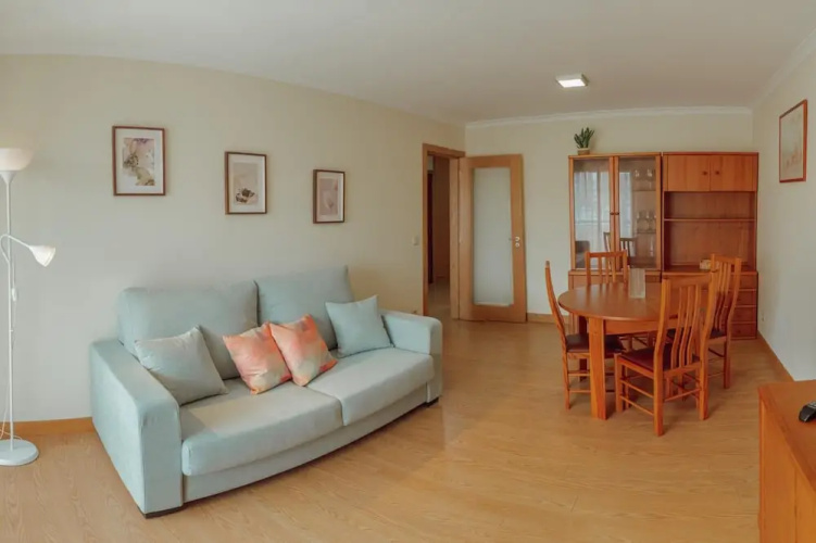 Bright Apartment by Homing
