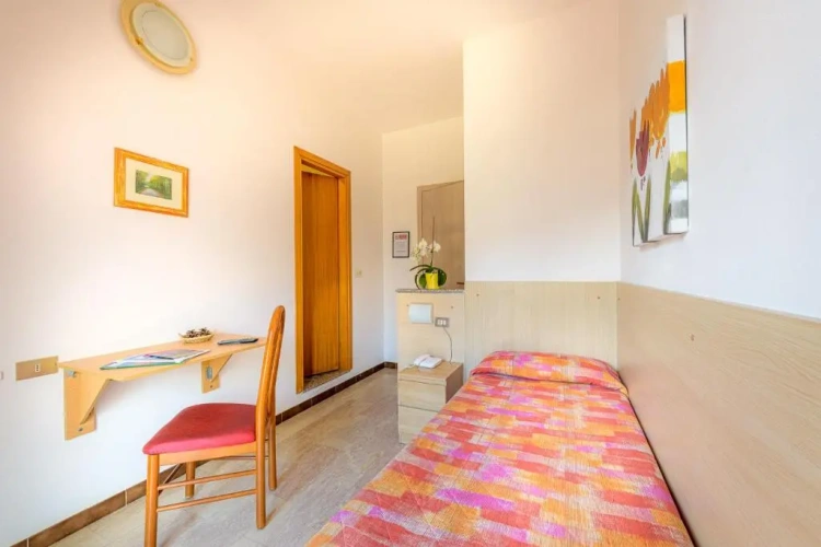 Standard Triple room with balcony and with view