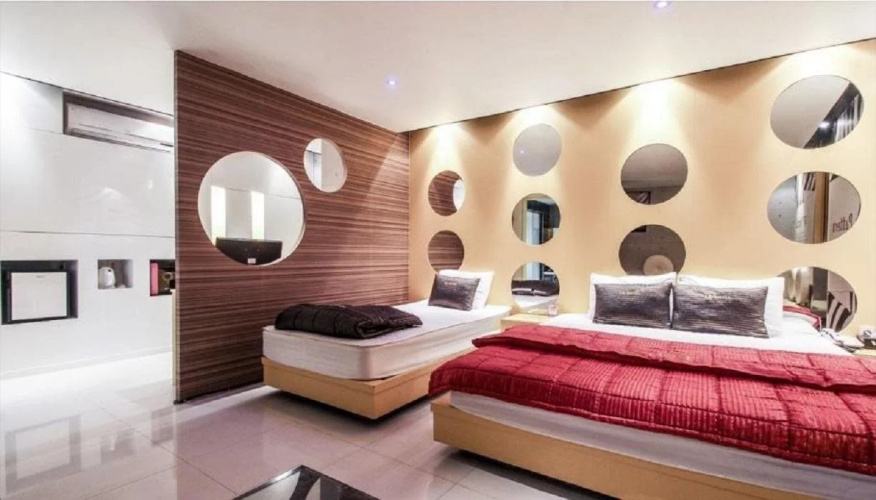 V3 Motel