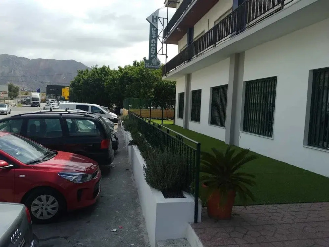 Hostal El Palmeral