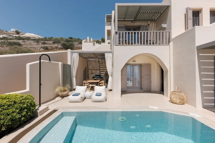 5 Bedrooms Superior Villa