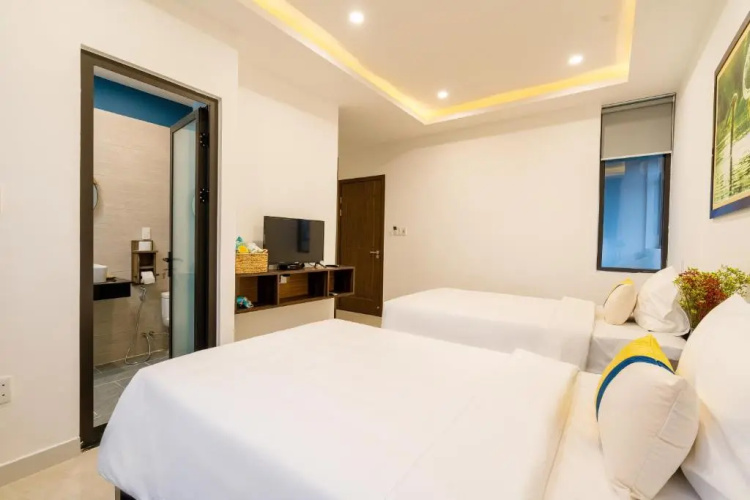 5 Coconut Villa