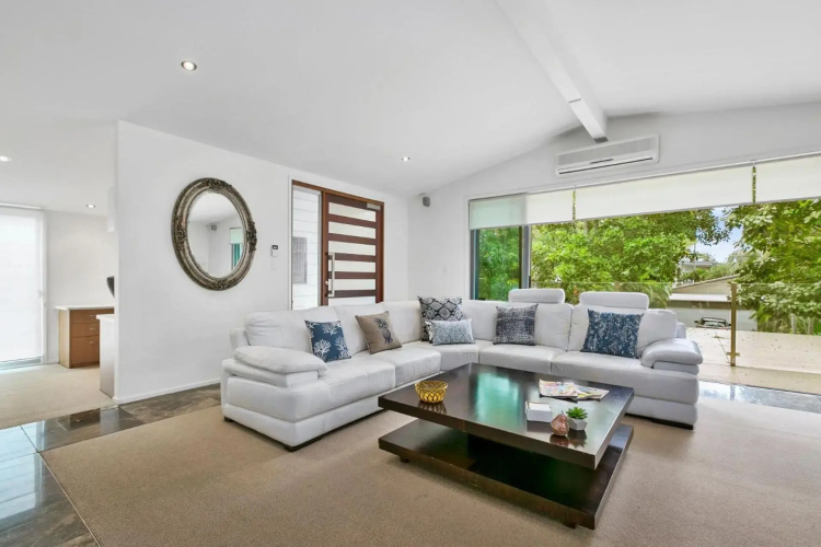 Depper St Large Luxury Residence Entire House