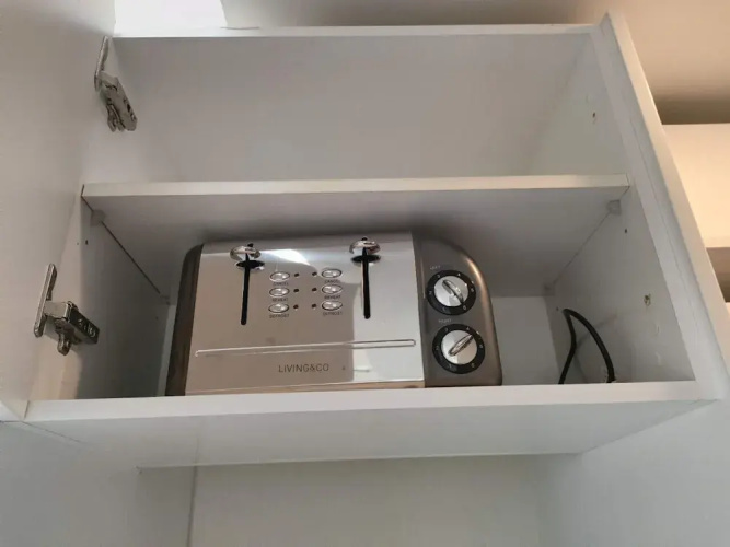 3 Double 1 Single 2 Sofa Beds apartment
