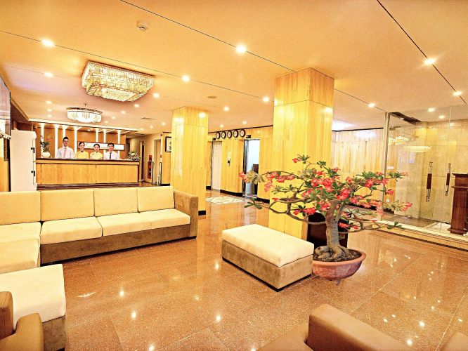 Golden Rain 2 Hotel